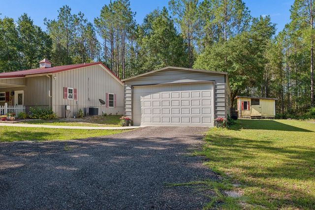 14590 NE 35TH AVENUE, Chiefland, FL 32626