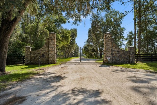14590 NE 35TH AVENUE, Chiefland, FL 32626
