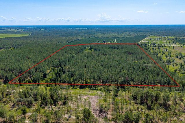 14590 NE 35TH AVENUE, Chiefland, FL 32626