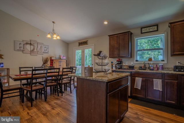 236 CATCH RELEASE CT, Inwood, WV 25428