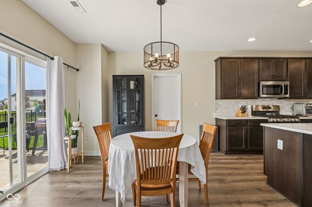 875 Ventura Drive, Westfield, IN 46074