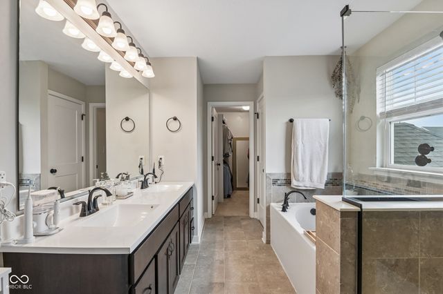 875 Ventura Drive, Westfield, IN 46074