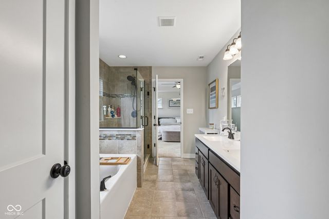 875 Ventura Drive, Westfield, IN 46074