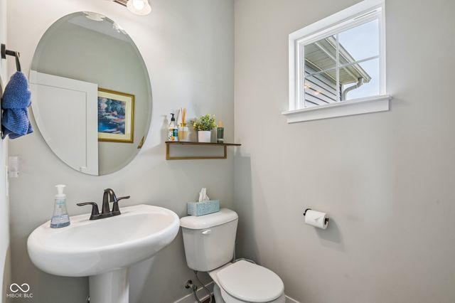 875 Ventura Drive, Westfield, IN 46074