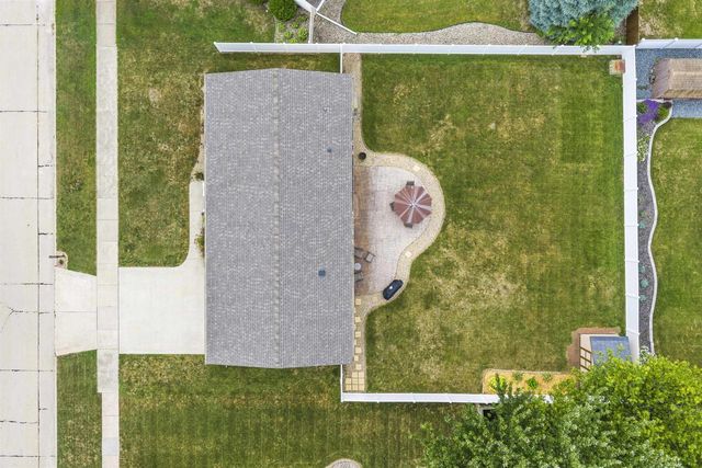 2360 KINCAID AVENUE, Oshkosh, WI 54904