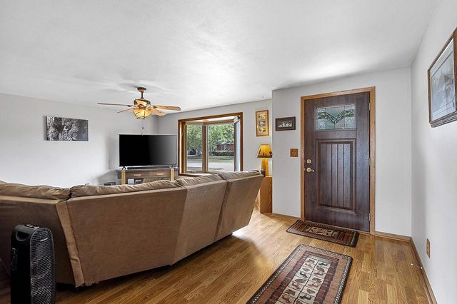 2360 KINCAID AVENUE, Oshkosh, WI 54904