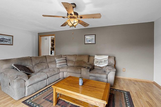 2360 KINCAID AVENUE, Oshkosh, WI 54904
