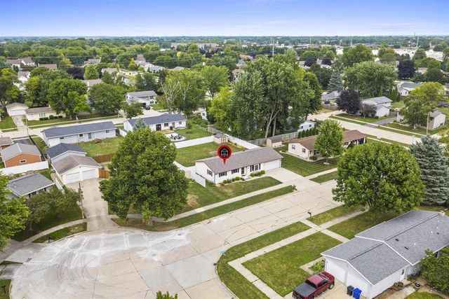 2360 KINCAID AVENUE, Oshkosh, WI 54904