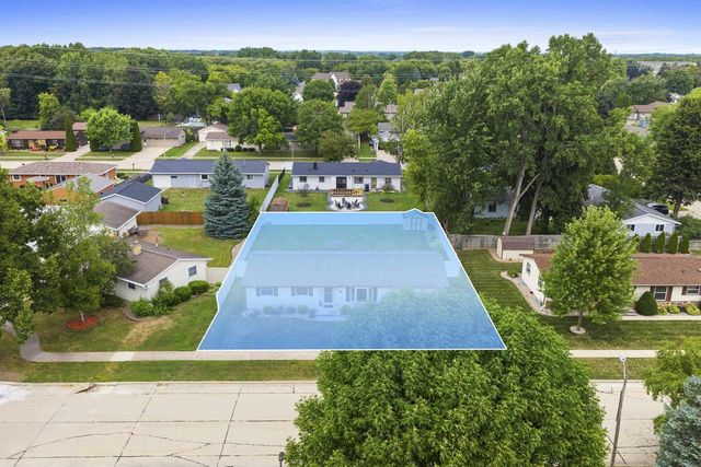 2360 KINCAID AVENUE, Oshkosh, WI 54904
