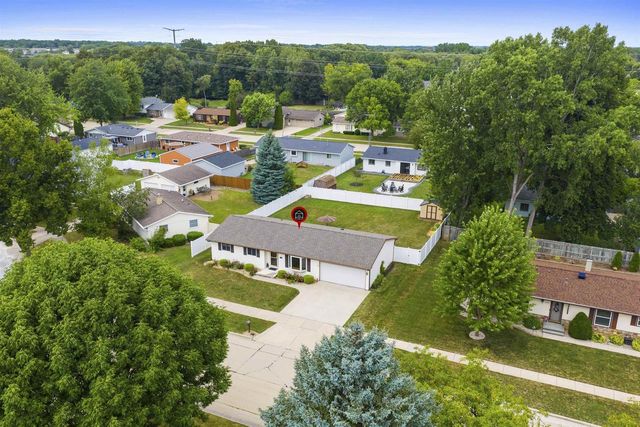 2360 KINCAID AVENUE, Oshkosh, WI 54904