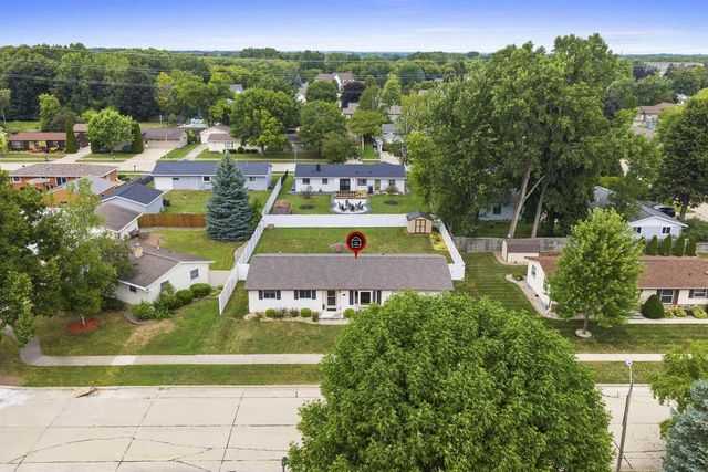 2360 KINCAID AVENUE, Oshkosh, WI 54904