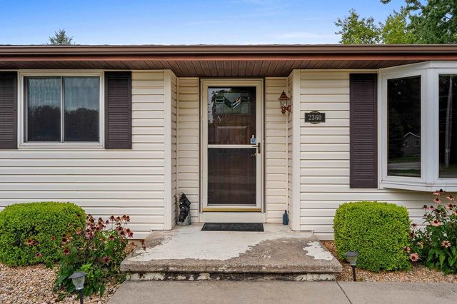 2360 KINCAID AVENUE, Oshkosh, WI 54904