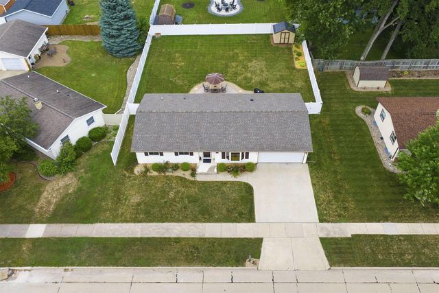 2360 KINCAID AVENUE, Oshkosh, WI 54904