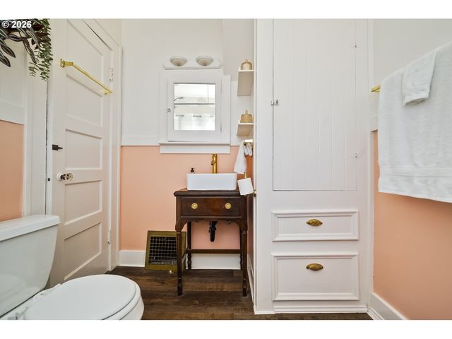 3345 Ne 78TH Ave, Portland, OR 97213