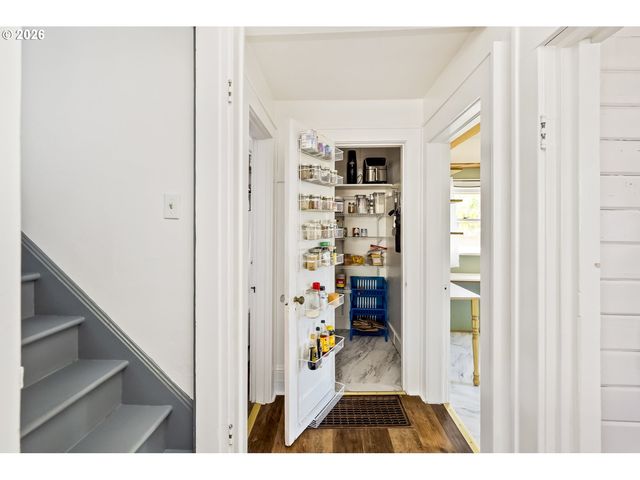 3345 Ne 78TH Ave, Portland, OR 97213