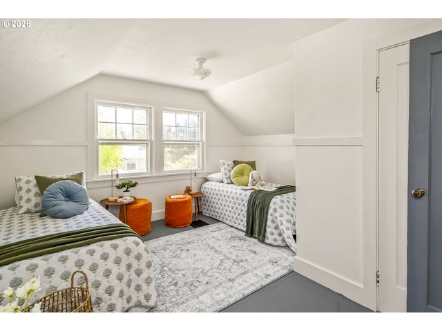 3345 Ne 78TH Ave, Portland, OR 97213