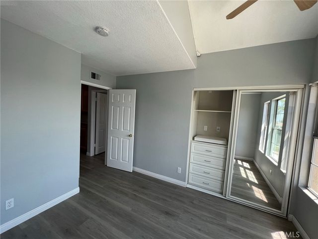 543 S Eveningsong Lane, Anaheim Hills, CA 92808