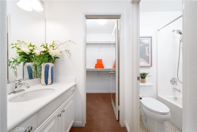 49 Canal, Irvine, CA 92620