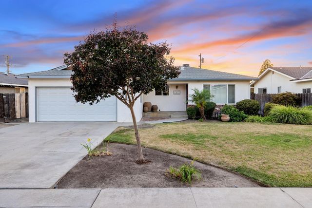1395 S Rupert Avenue, Reedley, CA 93654