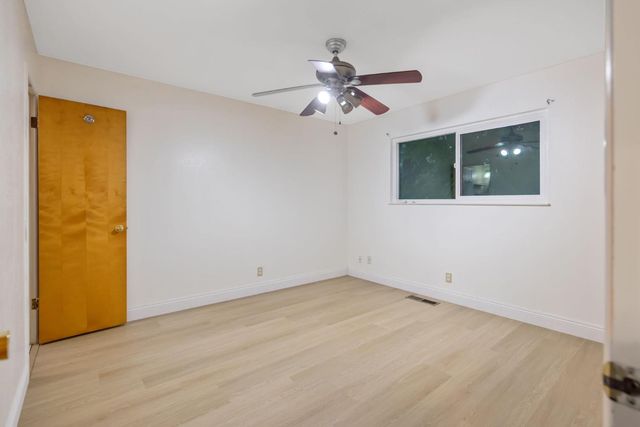 1395 S Rupert Avenue, Reedley, CA 93654