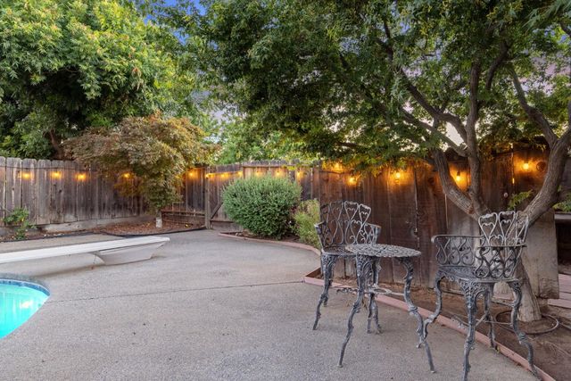 1395 S Rupert Avenue, Reedley, CA 93654