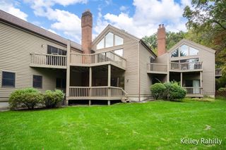6657 Waybridge Drive, Grand Rapids, MI 49546
