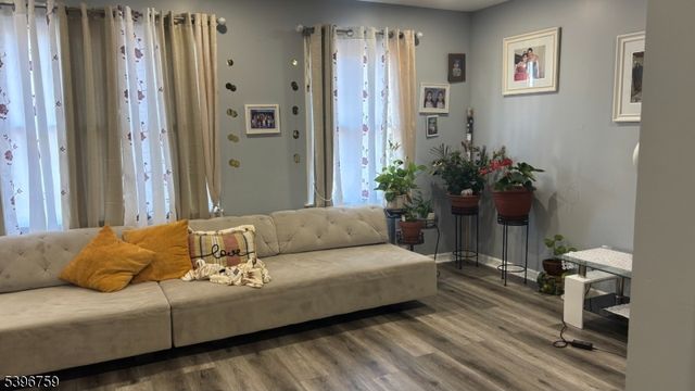 67 N 4Th St, Paterson City, NJ 07522