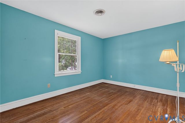 10817 North Bank Rd, Henrico, VA 23238