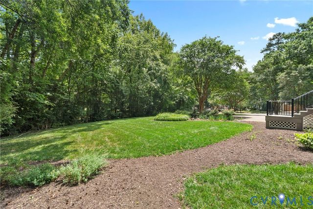 10817 North Bank Rd, Henrico, VA 23238
