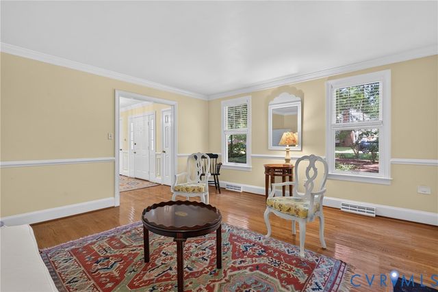 10817 North Bank Rd, Henrico, VA 23238