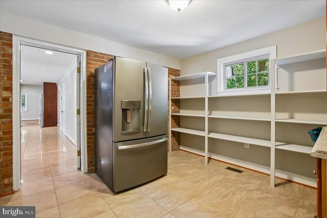 4107 WOODLARK DR, Annandale, VA 22003