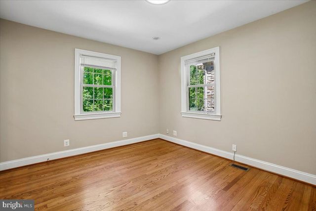 4107 WOODLARK DR, Annandale, VA 22003