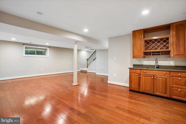 4107 WOODLARK DR, Annandale, VA 22003