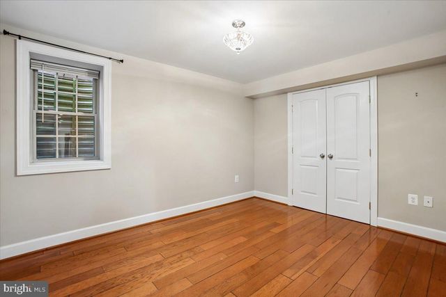 4107 WOODLARK DR, Annandale, VA 22003