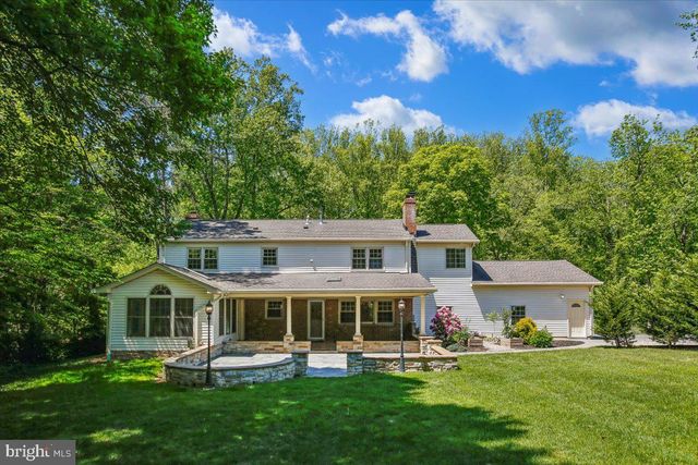 4107 WOODLARK DR, Annandale, VA 22003