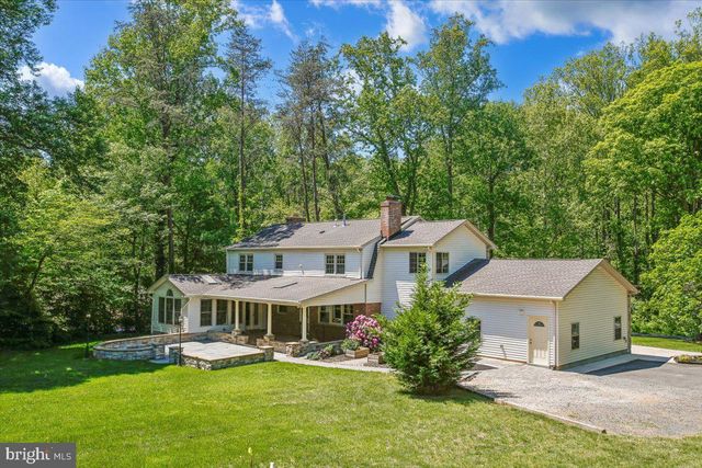 4107 WOODLARK DR, Annandale, VA 22003