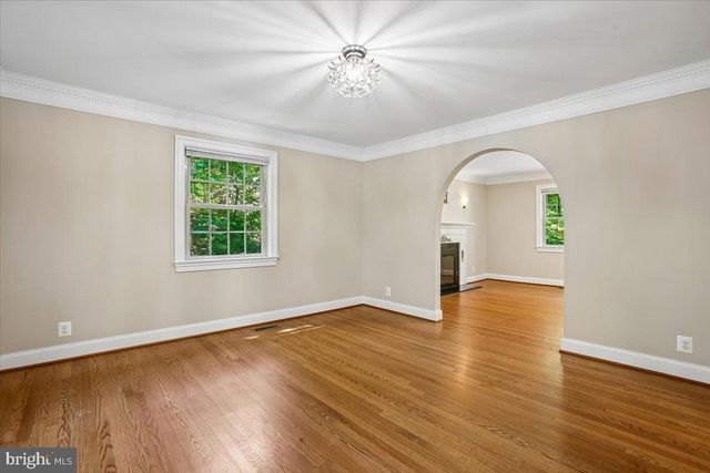 4107 WOODLARK DR, Annandale, VA 22003