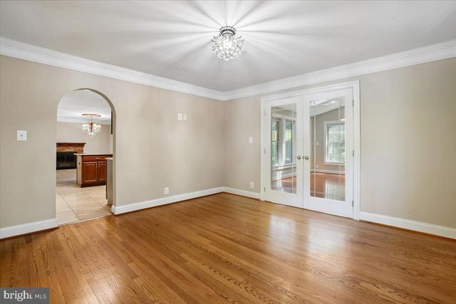 4107 WOODLARK DR, Annandale, VA 22003