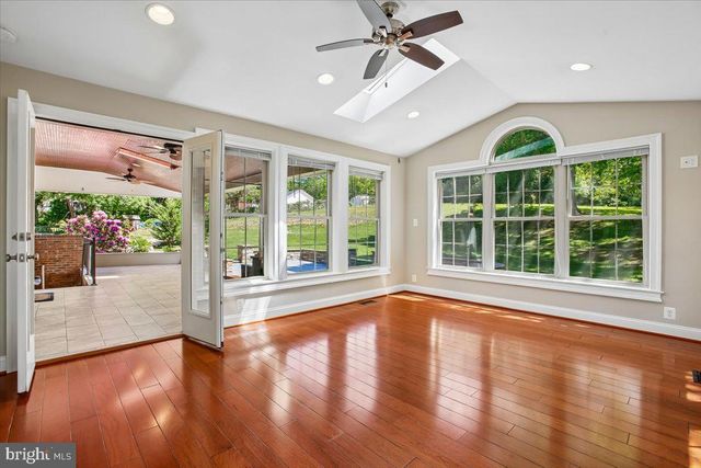 4107 WOODLARK DR, Annandale, VA 22003