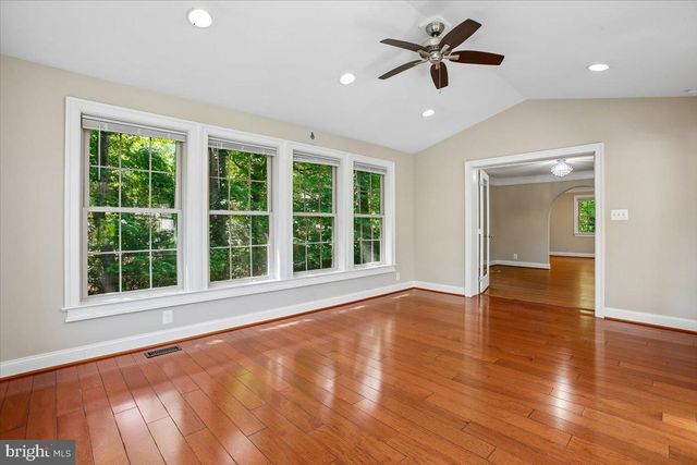 4107 WOODLARK DR, Annandale, VA 22003