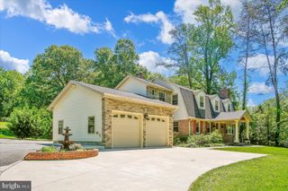 4107 WOODLARK DR, Annandale, VA 22003