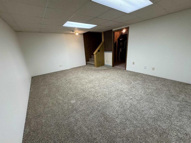 225 Ba Wood Lane, Janesville, WI 53545