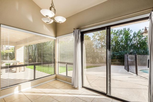10060 E San Bernardo Drive, Scottsdale, AZ 85258