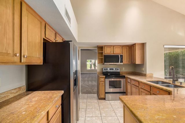 10060 E San Bernardo Drive, Scottsdale, AZ 85258