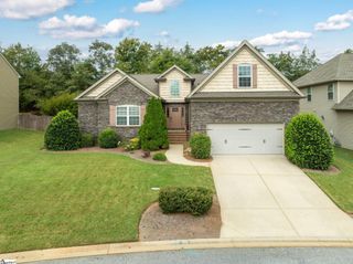 205 Bergen Lane, Simpsonville, SC 29681