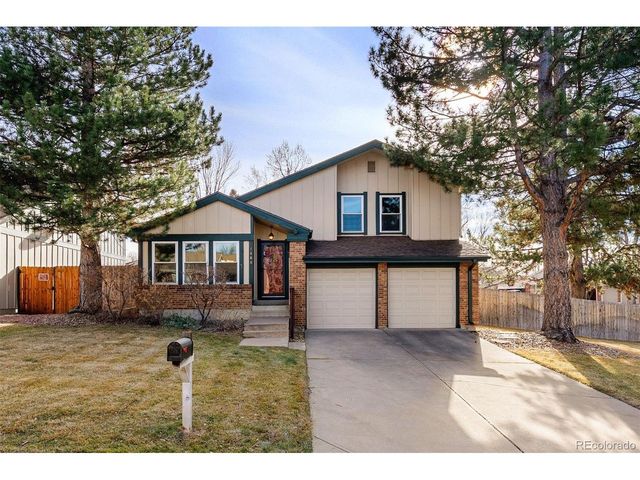 7888 S Trenton St, Centennial, CO 80112