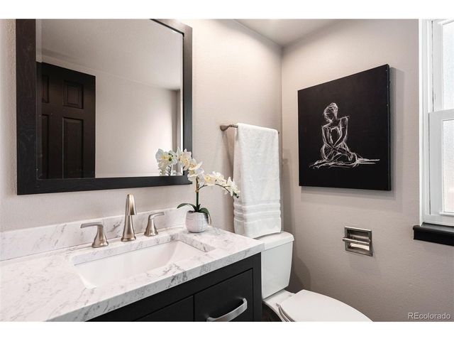 7888 S Trenton St, Centennial, CO 80112