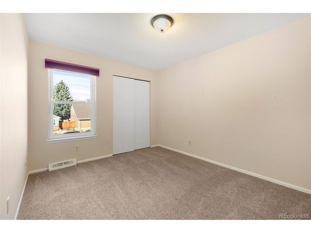 7888 S Trenton St, Centennial, CO 80112