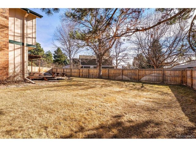 7888 S Trenton St, Centennial, CO 80112