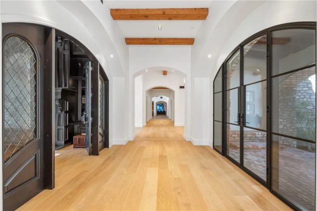 15931 Via De Santa Fe, Rancho Santa Fe, CA 92067